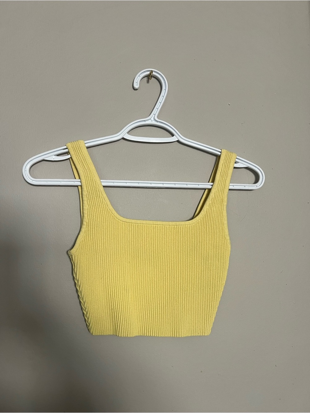 Babaton Sunlit Ribbed Cropped Tank - Yellow